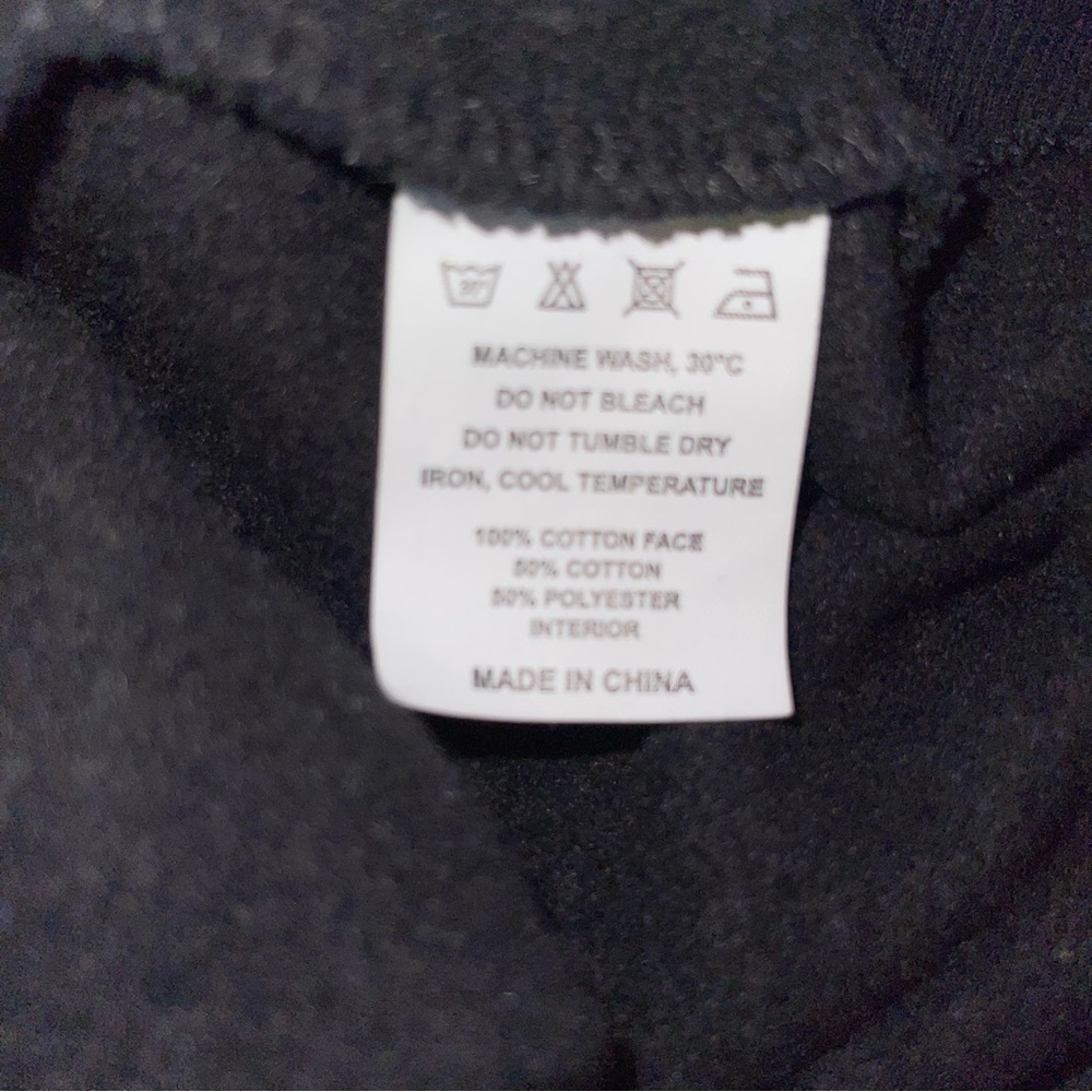NWT Mafia × Streetwear Sold Out Airrack Mafia Inc. Graphic Pullover Size XL - Picture 8 of 8